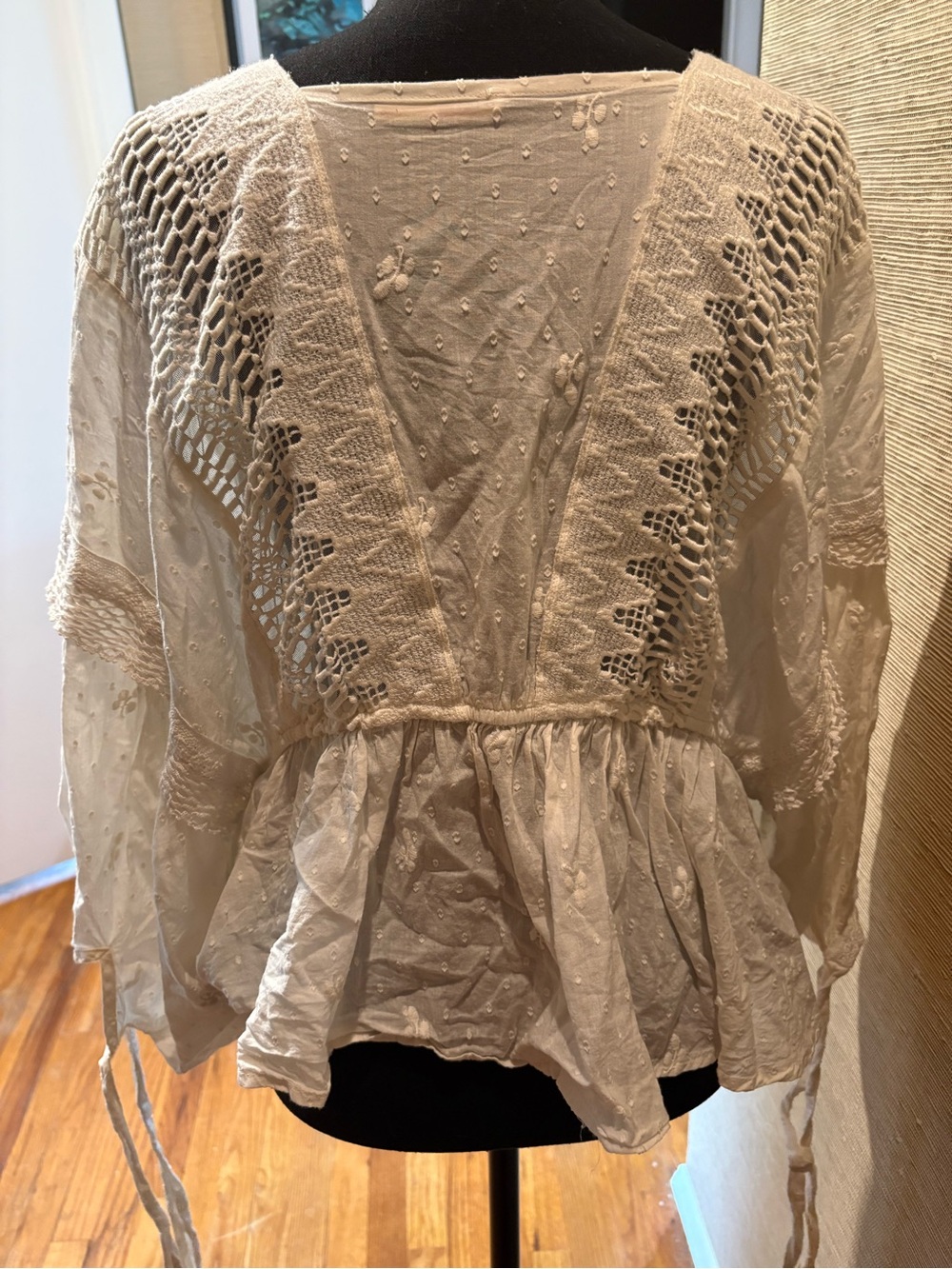 Free People White Crochet V-Neck Peasant Tunic - Picture 2 of 3